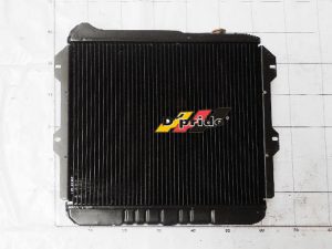 RADIADOR NISS PICK UP 82-86