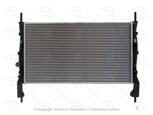 RADIADOR FORD TRANSIT 07-13 L4 2.2L MANUAL ESTANDAR ALUMINIO PLASTICO  SIN AIRE ACONDICIONADO   26 1/2"X14 1/8X26MM - Imagen 2